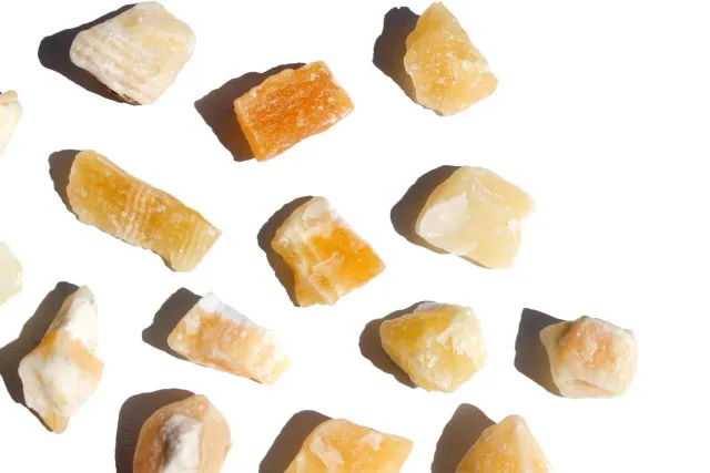MoshCristais Calcite Amarela pedra em bruto autoestima